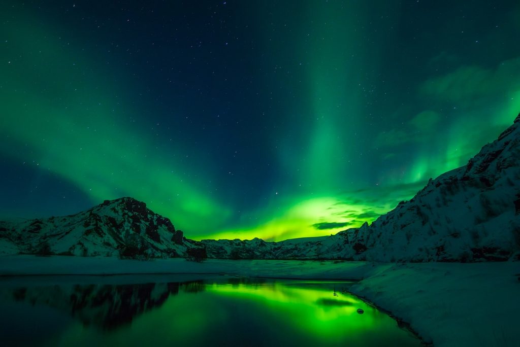 aurora borealis in the night sky